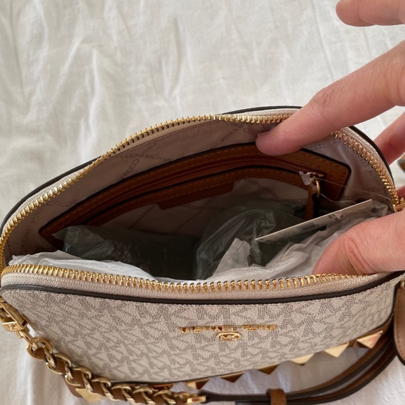 Michael Kors Signature Jet Set Charm Gold Studded Crossbody Bag - Picture 9 of 10